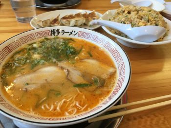 とんこつラーメン