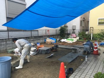 雨の日の工事