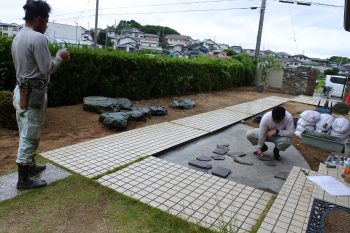 【加古川市】石張り作業をしました。【造園改修工事④】