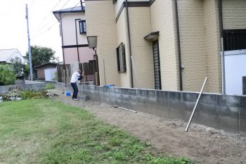 播磨町目隠しフェンス工事