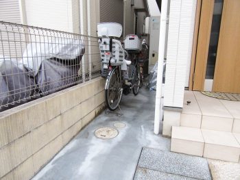 自転車を置いてみました。